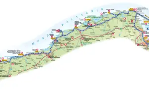 Mapa szlak latarni morskich od Świnoujścia po Krynicę Morską.