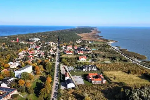 Ile mieszkańców ma Krynica Morska? Zaskakujące statystyki demograficzne