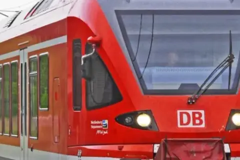 Ile zarabia maszynista Pendolino? Zaskakujące fakty o wynagrodzeniu