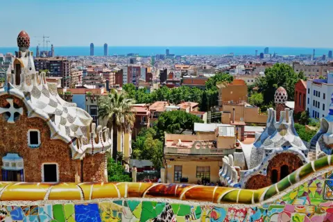 W jakim kraju leży Barcelona? Odkryj jej miejsce w Hiszpanii