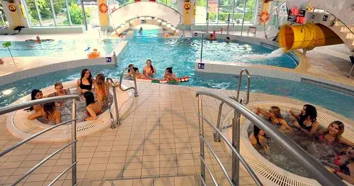 Co warto zobaczyć w Ustce z dziećmi? Niezapomniane atrakcje dla rodzin