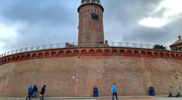 Co zwiedzić w Kołobrzegu: najważniejsze atrakcje i ciekawe miejsca