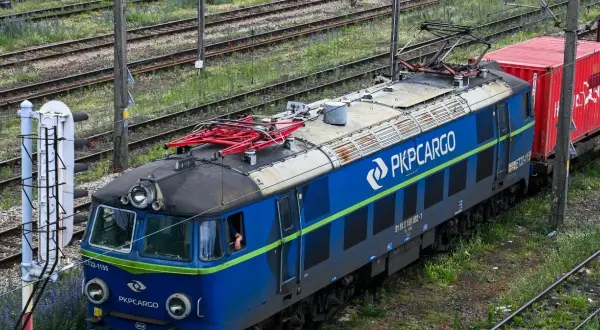 Ile zarabia naczelnik PKP Cargo? Zaskakujące fakty o wynagrodzeniu