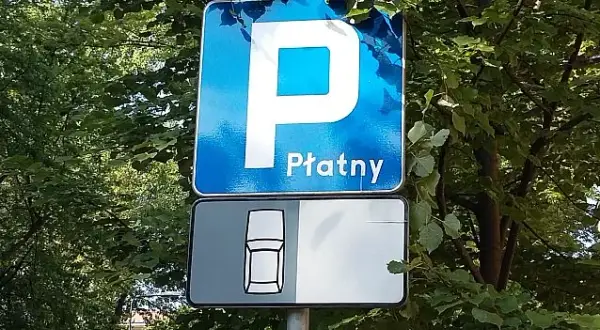 Czy niepełnosprawni płacą za parking w Gdańsku? Sprawdź zasady zwolnień